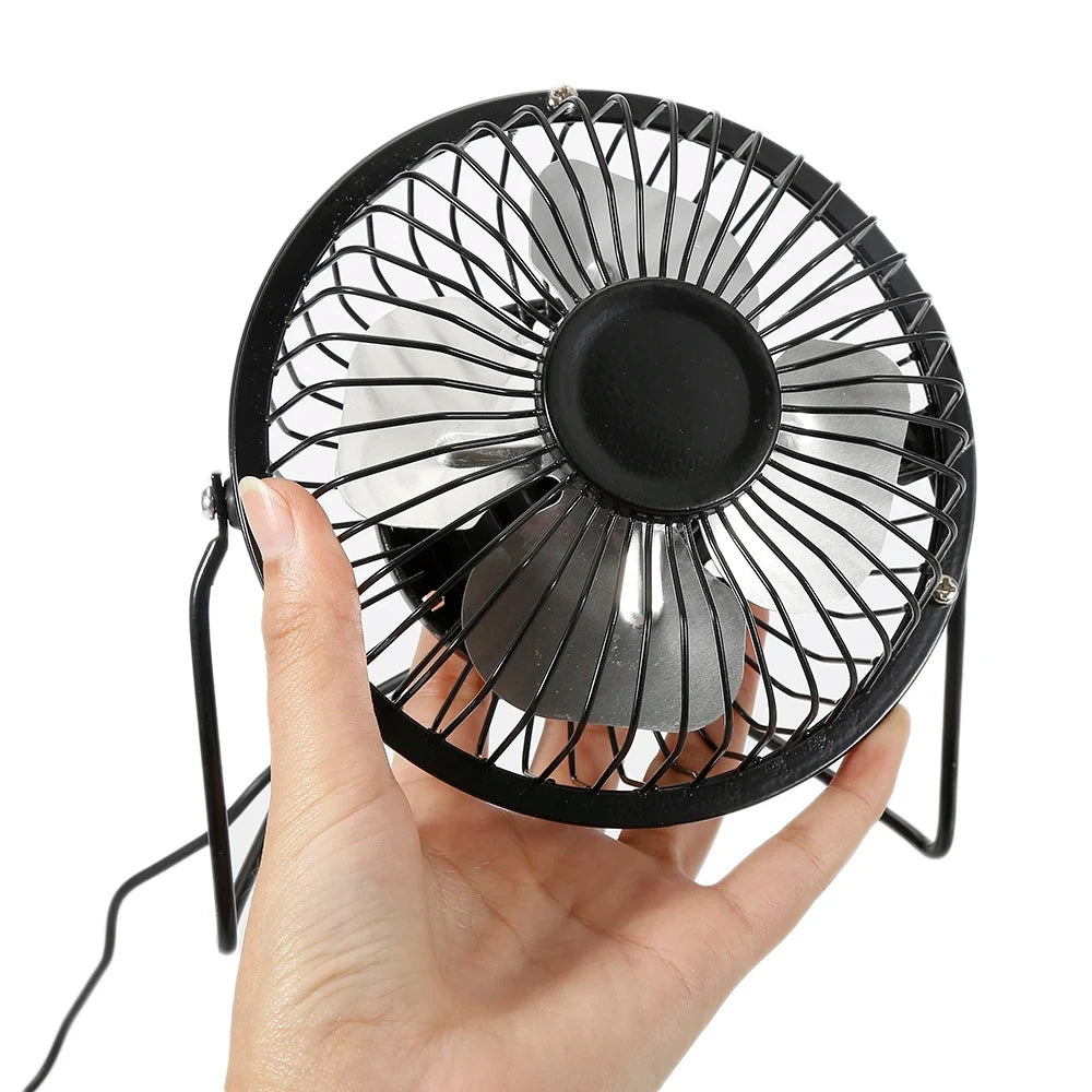 VENTILATORE USB silenzioso portatile da tavolo. Girevole a 360 gradi. ESTIVO.